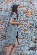 Cargar imagen en el visor de la galería, Vestido gris Burberry Check
