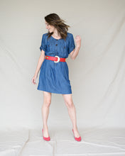 Cargar imagen en el visor de la galería, Vestido corto de mezclilla azul de Gerard Darel
